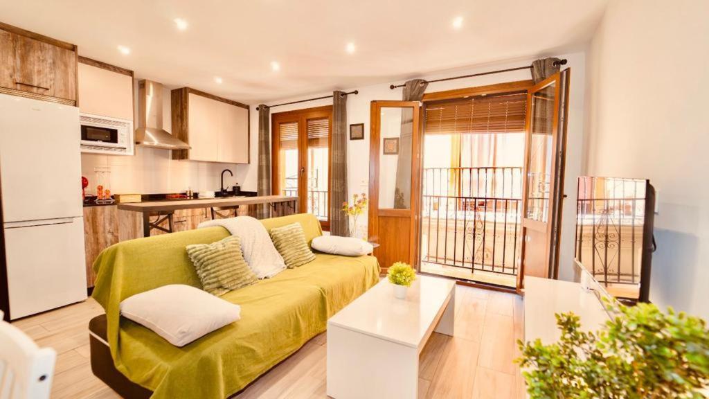 Апартаменты Precioso Piso En Pleno Centro Con Parking Opcional Гранада Экстерьер фото